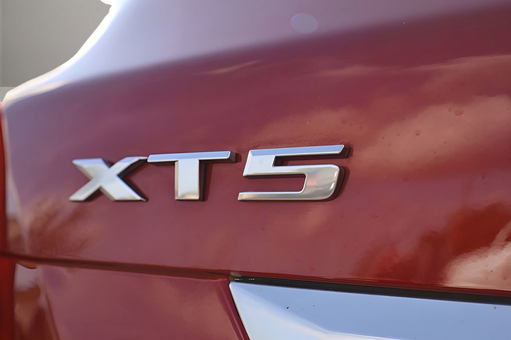 Certified 2023 Cadillac XT5 Premium Luxury w/ Technology Package FWD image 29