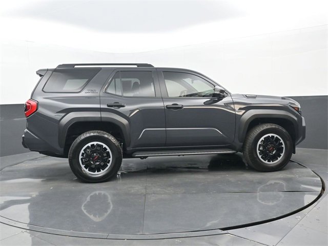 Used 2025 Toyota 4Runner TRD Off-Road image 2
