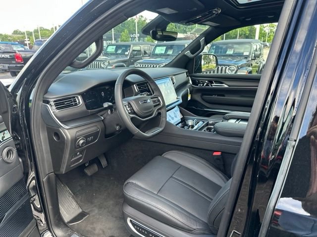 New 2026 Jeep Grand Wagoneer Summit AWD/4WD image 21