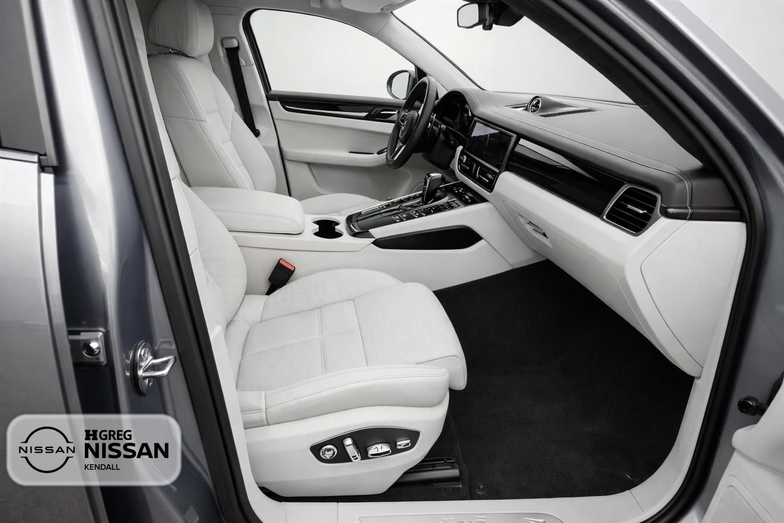 Used 2020 Porsche Macan S AWD/4WD image 9