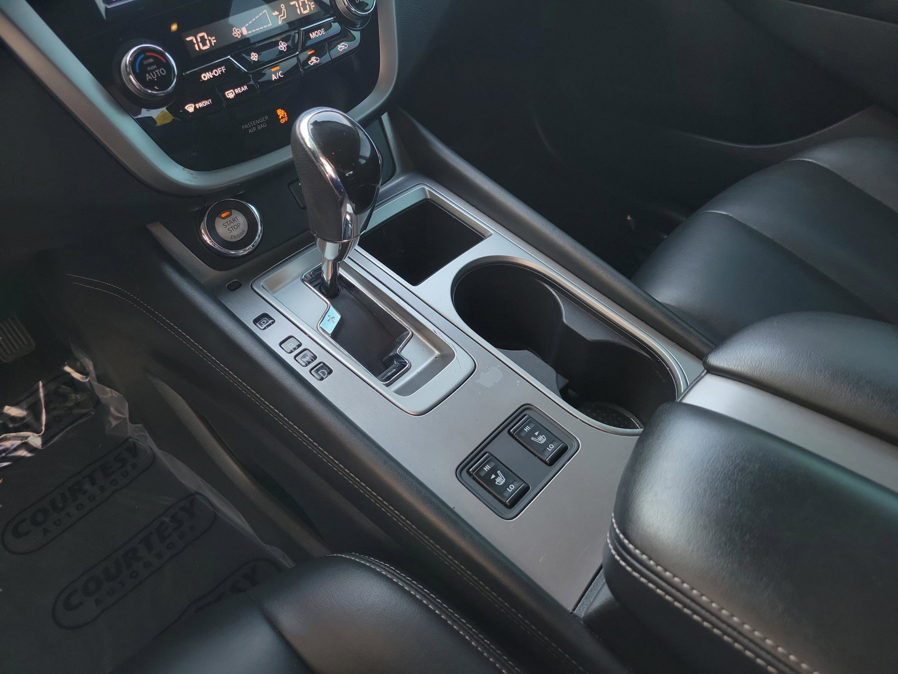 Used 2023 Nissan Murano SV w/ SV Midnight Edition Package image 15