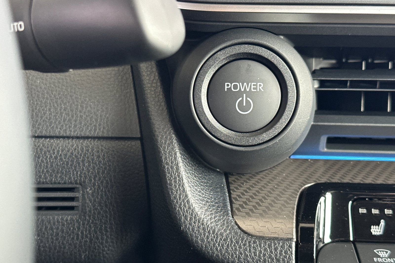 New 2026 Toyota Prius XLE image 25