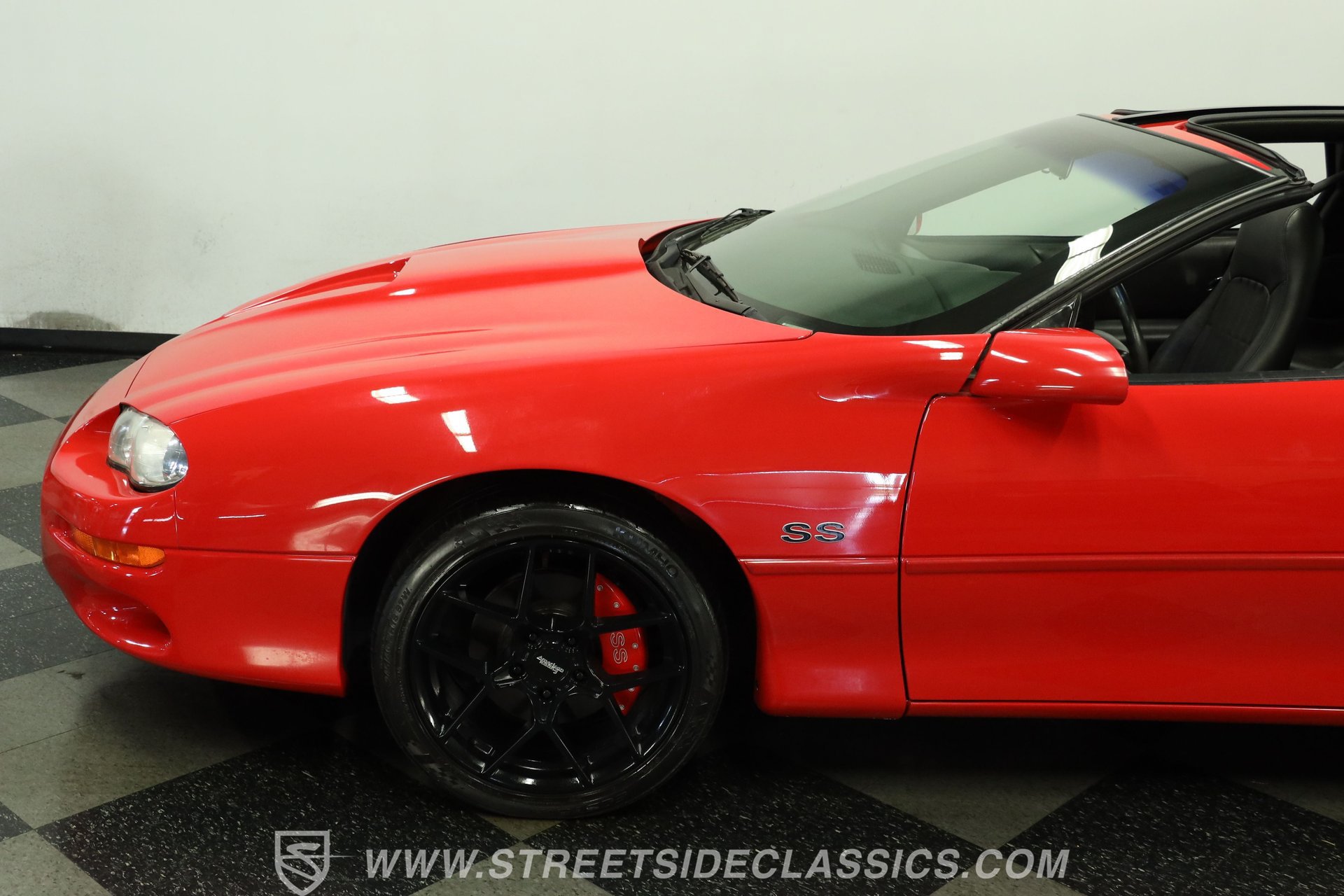 Used 2002 Chevrolet Camaro Z28 w/ SS Performance/Appearance Pkg RWD image 23