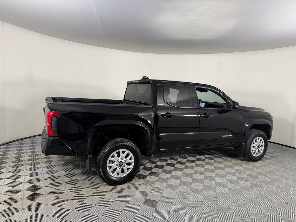 Used 2025 Toyota Tacoma SR5 RWD image 7