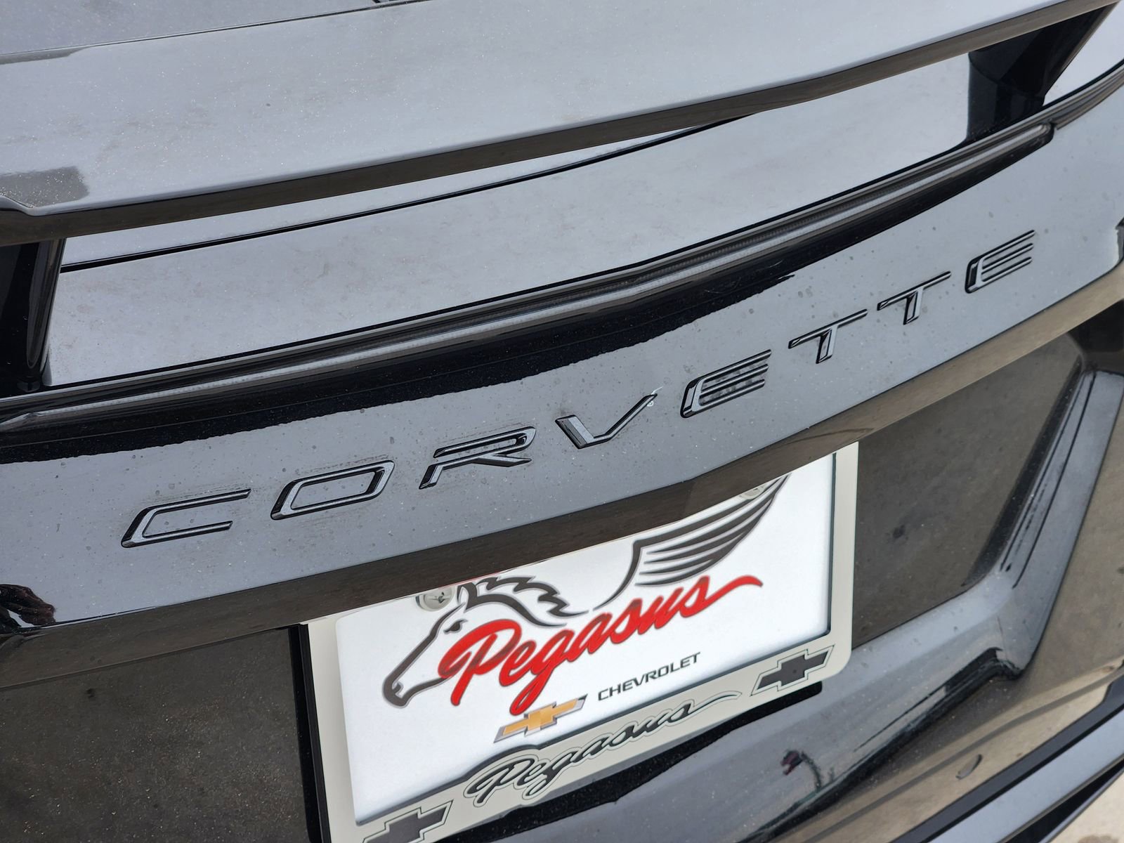 Used 2025 Chevrolet Corvette Stingray Coupe w/ Battery Protection Package image 13