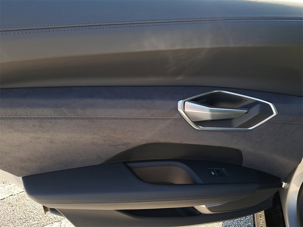 New 2026 Audi S e-tron GT Prestige image 28