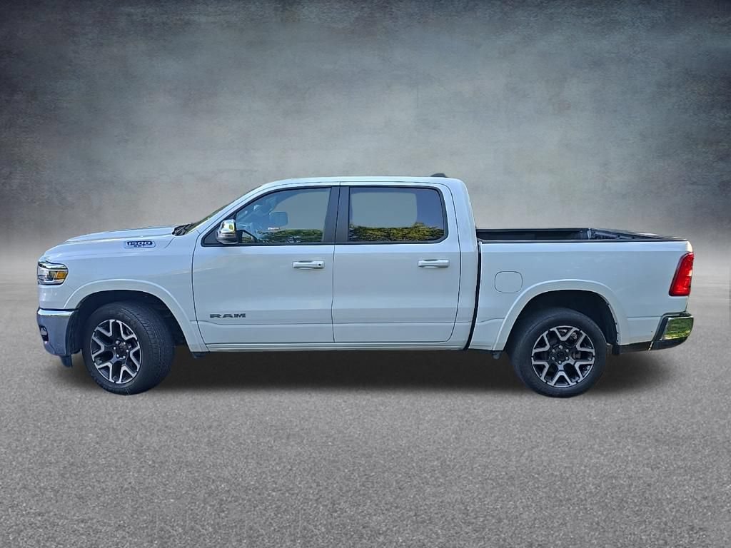 Used 2025 RAM 1500 Laramie AWD/4WD image 6