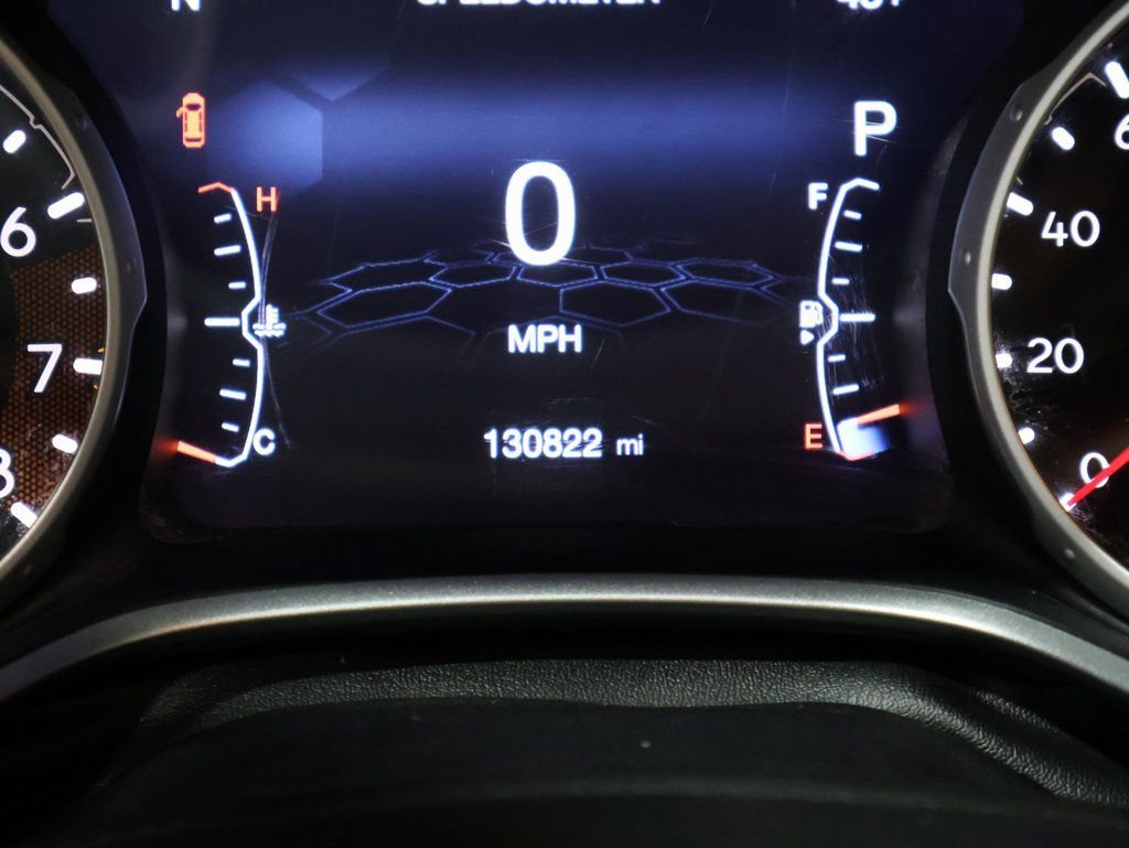 Used 2019 Jeep Compass Latitude w/ Popular Equipment Group image 40