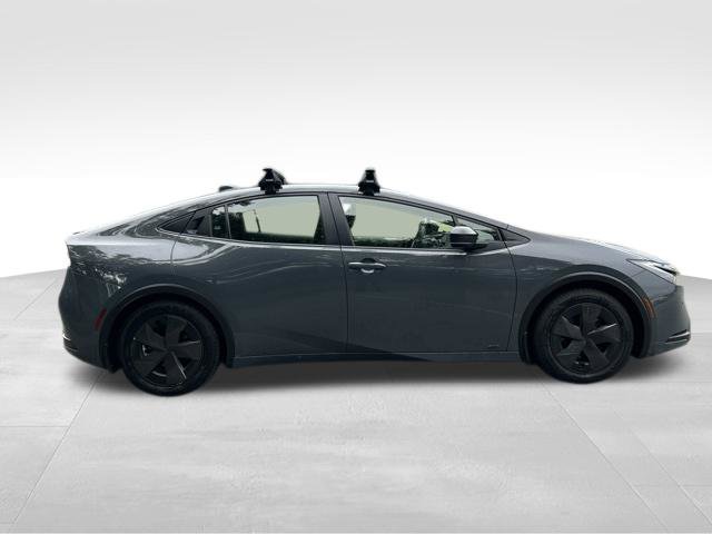 Used 2024 Toyota Prius LE AWD/4WD image 6