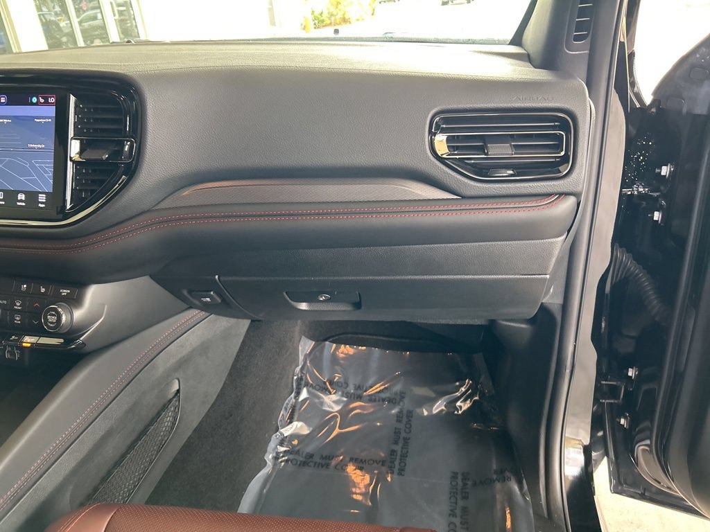 Used 2024 Dodge Durango R/T AWD/4WD image 24