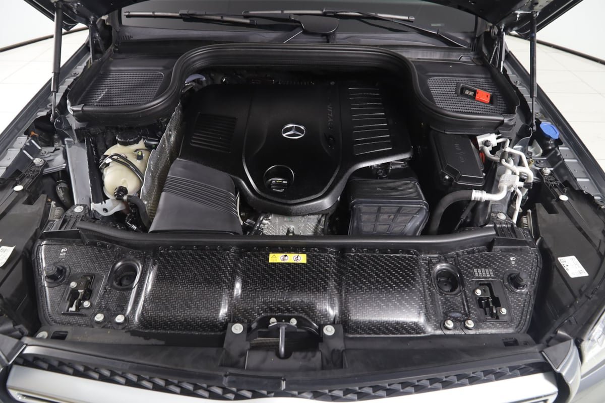 Used 2020 Mercedes-Benz GLS 450 4MATIC image 65