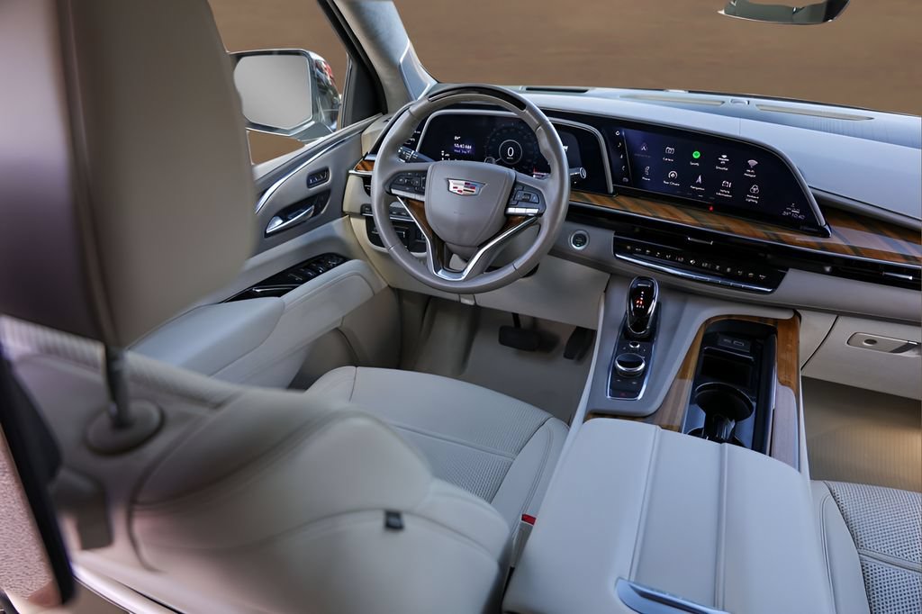 Certified 2024 Cadillac Escalade Premium Luxury Platinum AWD/4WD image 29