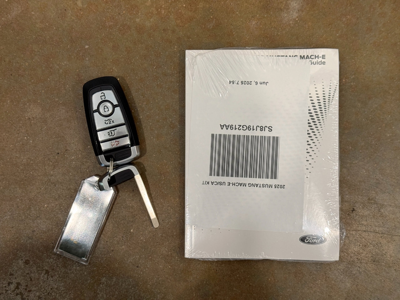 Used 2025 Ford Mustang Mach-E Premium image 37