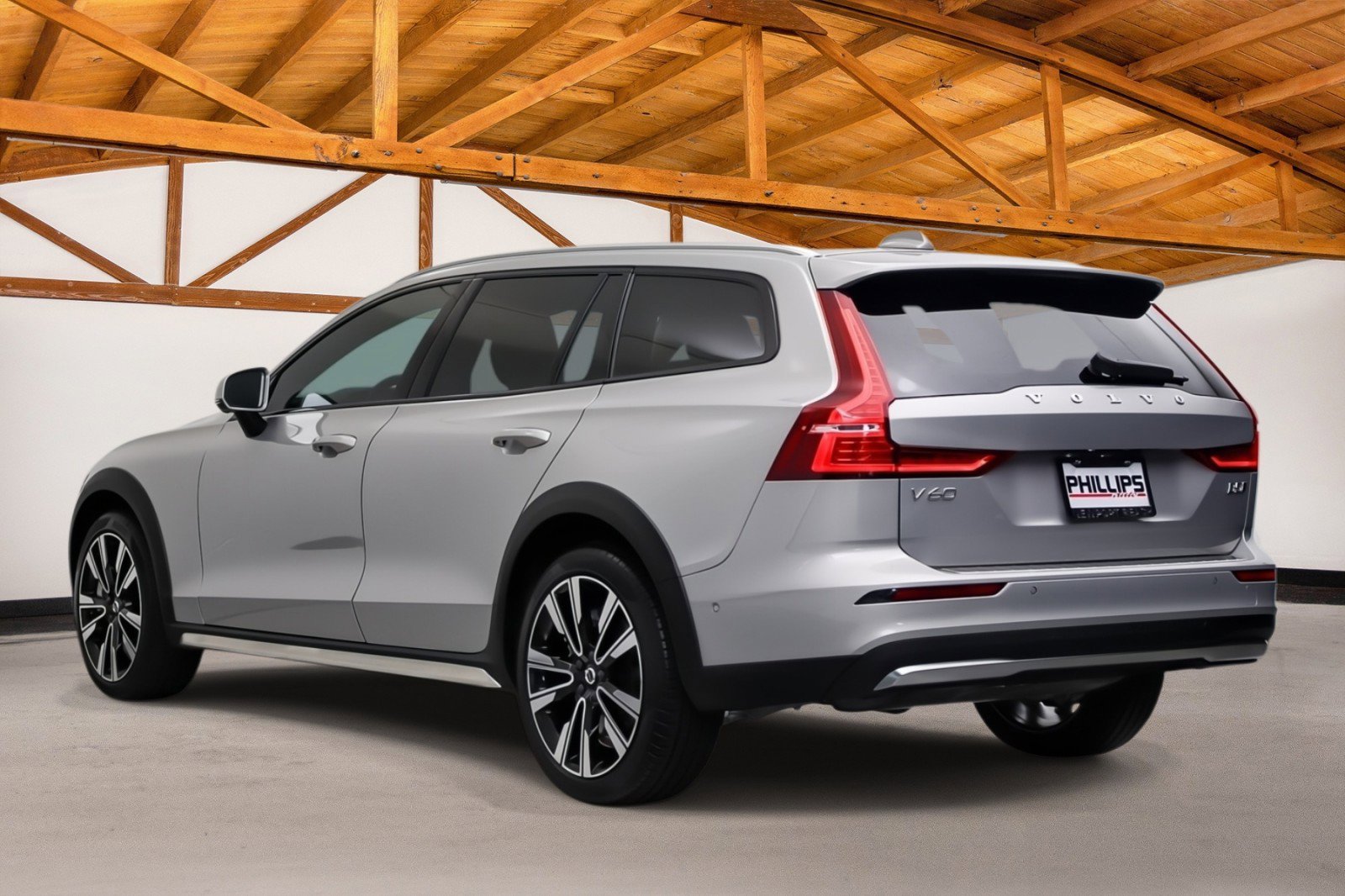 Used 2025 Volvo V60 B5 Cross Country Ultra w/ Protection Package Premier AWD/4WD image 3
