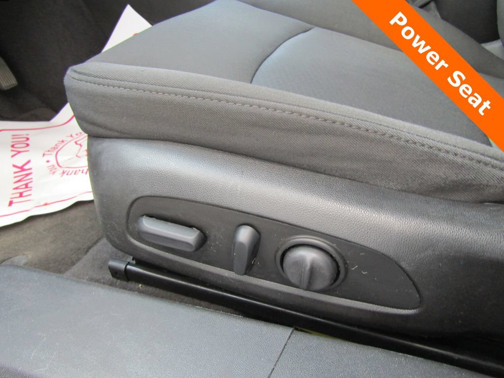Used 2018 Chevrolet Malibu LT FWD image 6