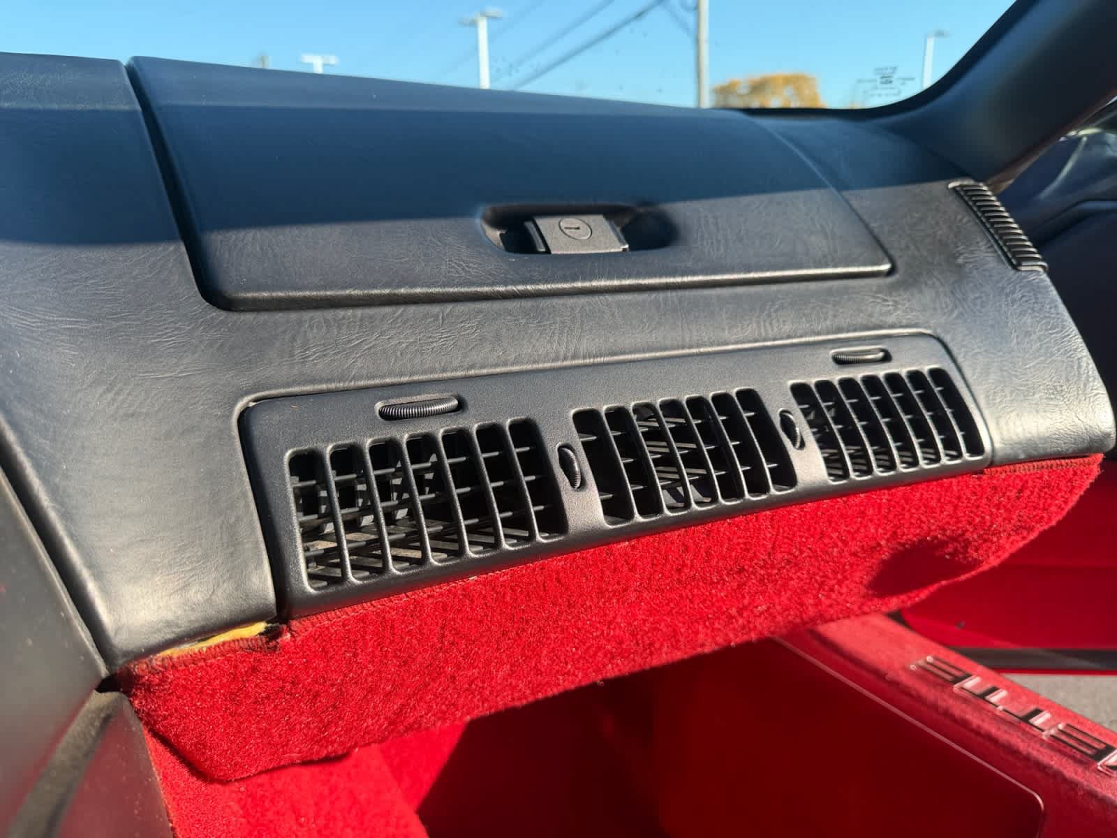 Used 1992 Chevrolet Corvette Convertible RWD image 38