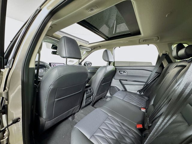 New 2026 Nissan Rogue Platinum w/ Tech Package image 22