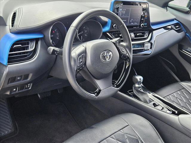 Used 2019 Toyota C-HR XLE image 10