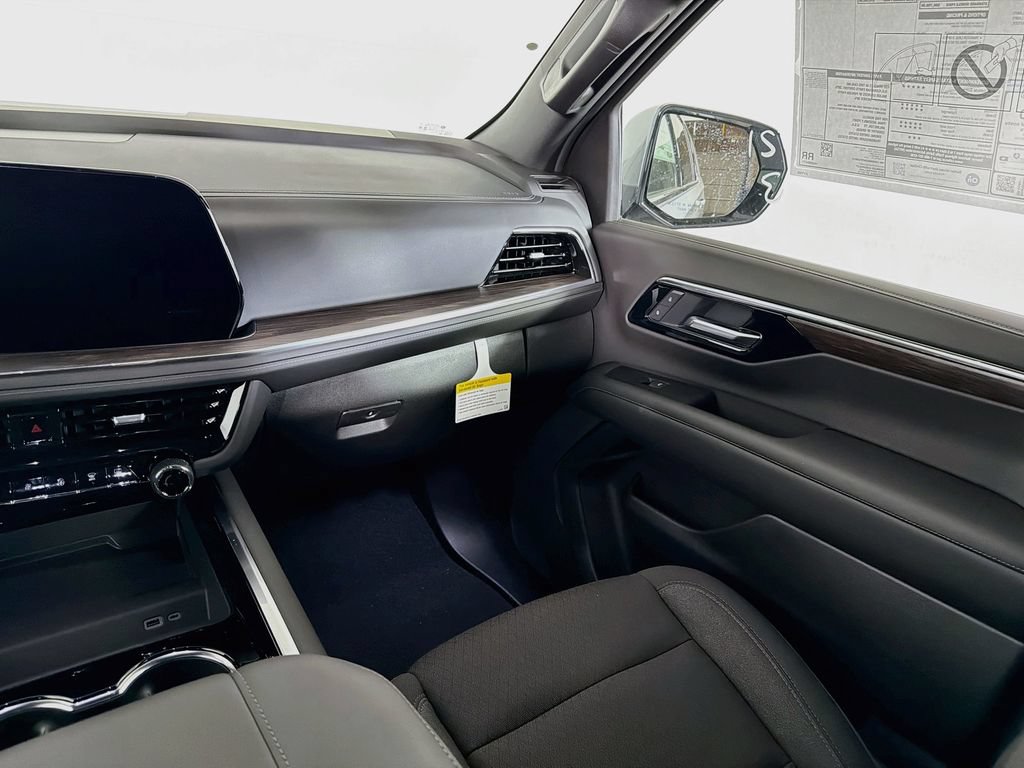 New 2026 Chevrolet Suburban LS w/ Max Trailering Package AWD/4WD image 19