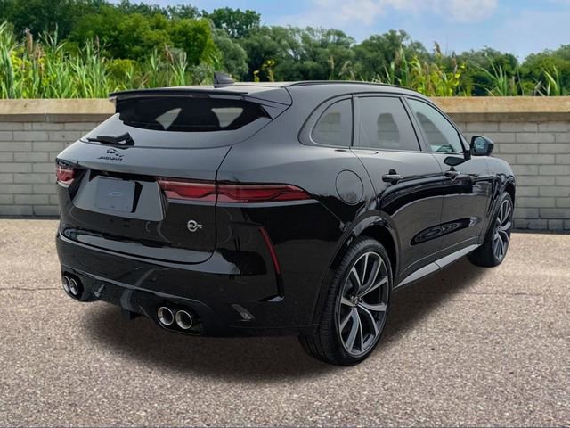 New 2026 Jaguar F-PACE SVR image 4
