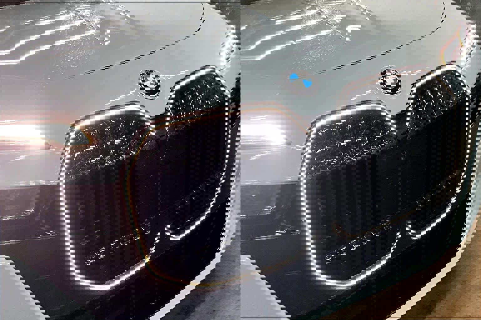 Used 2025 BMW 760i xDrive image 32