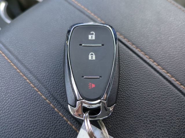 Used 2020 Chevrolet Traverse LS FWD image 36