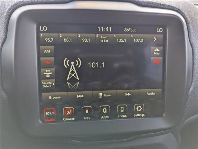 Used 2023 Jeep Renegade Trailhawk AWD/4WD image 18
