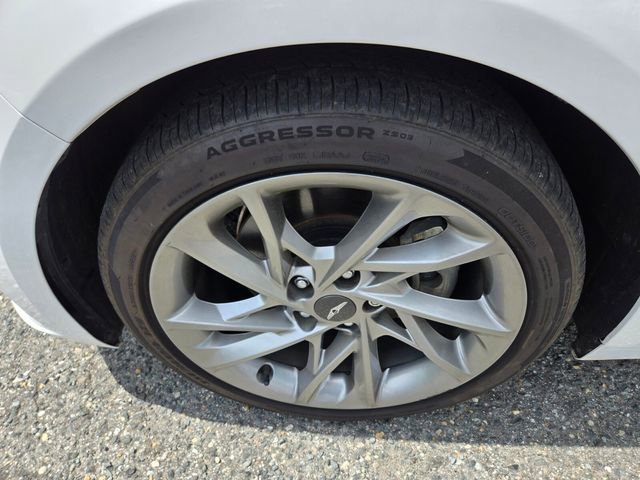 Used 2022 Genesis G70 2.0T RWD image 19