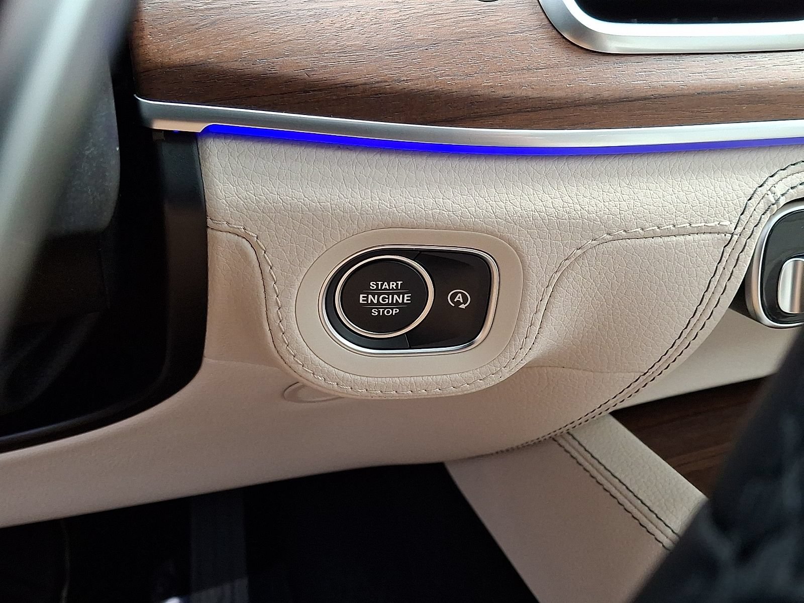 New 2026 Mercedes-Benz GLE 350 4MATIC image 17