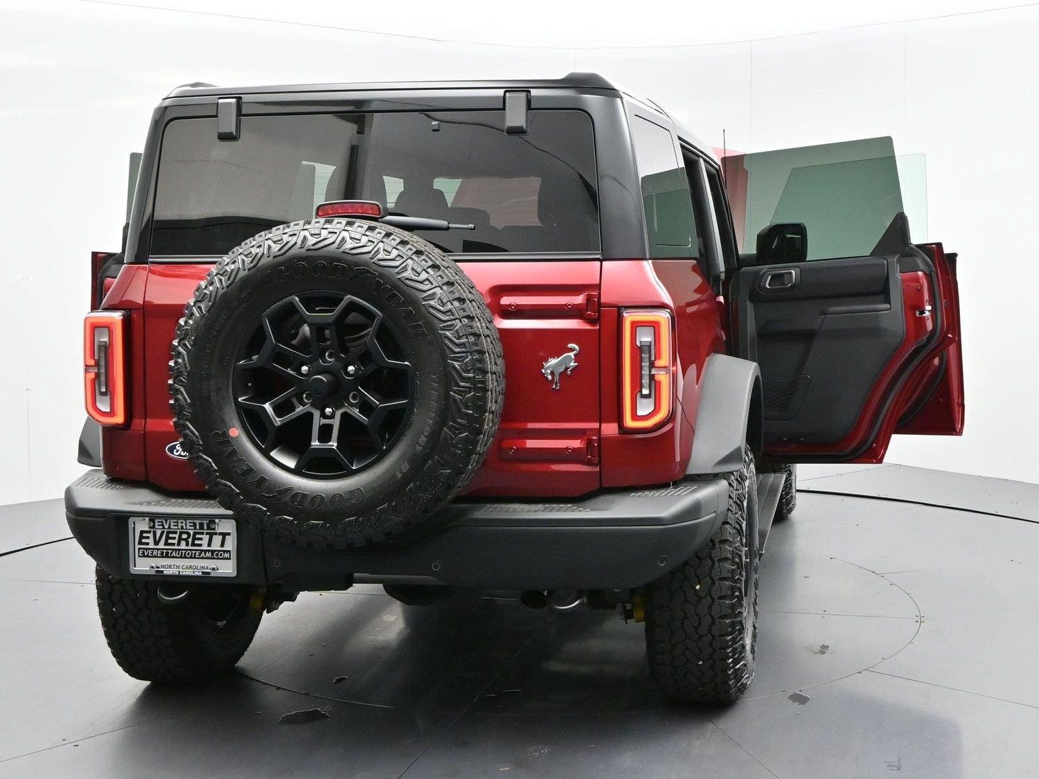 Used 2026 Ford Bronco Badlands AWD/4WD image 41
