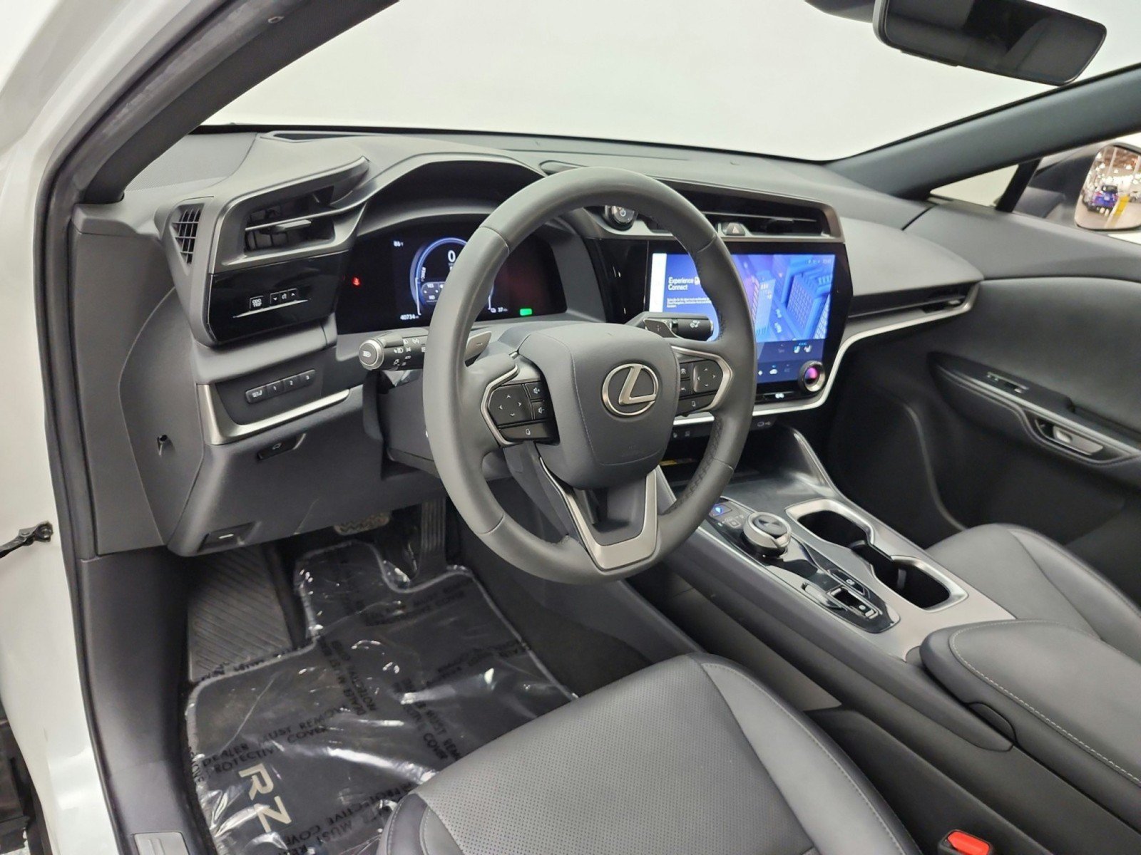 Used 2023 Lexus RZ 450e Premium w/ Technology Package AWD/4WD image 9