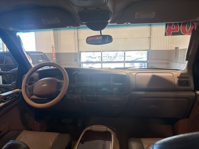 Used 2004 Ford Excursion Eddie Bauer image 15