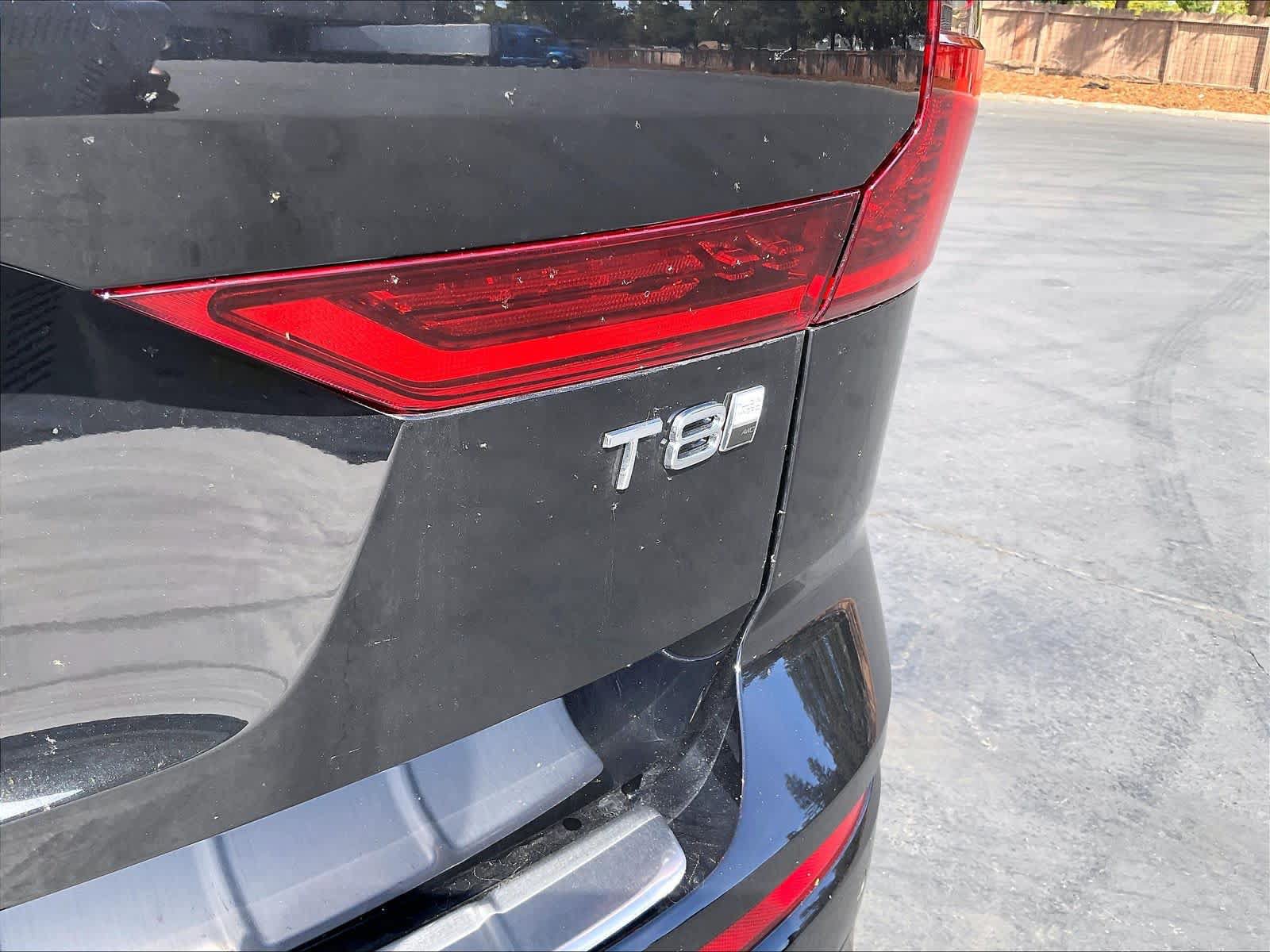 New 2027 Volvo XC60 T8 Plus AWD/4WD image 26