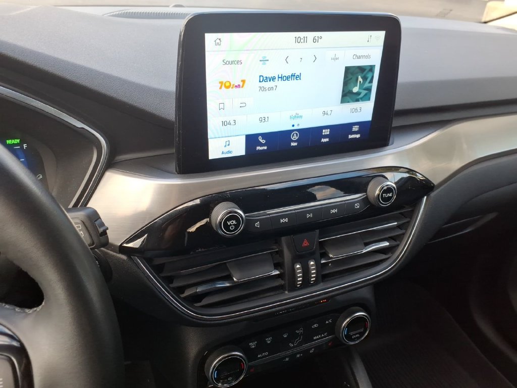 Certified 2021 Ford Escape Titanium AWD/4WD image 24