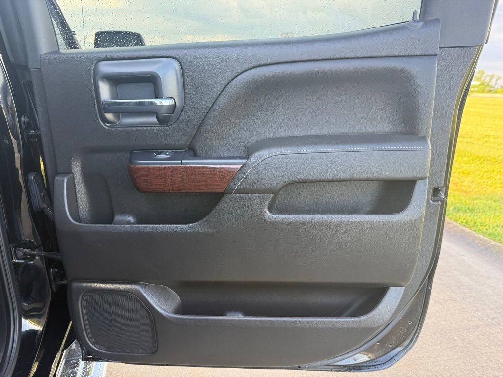 Used 2018 GMC Sierra 1500 SLT AWD/4WD image 13