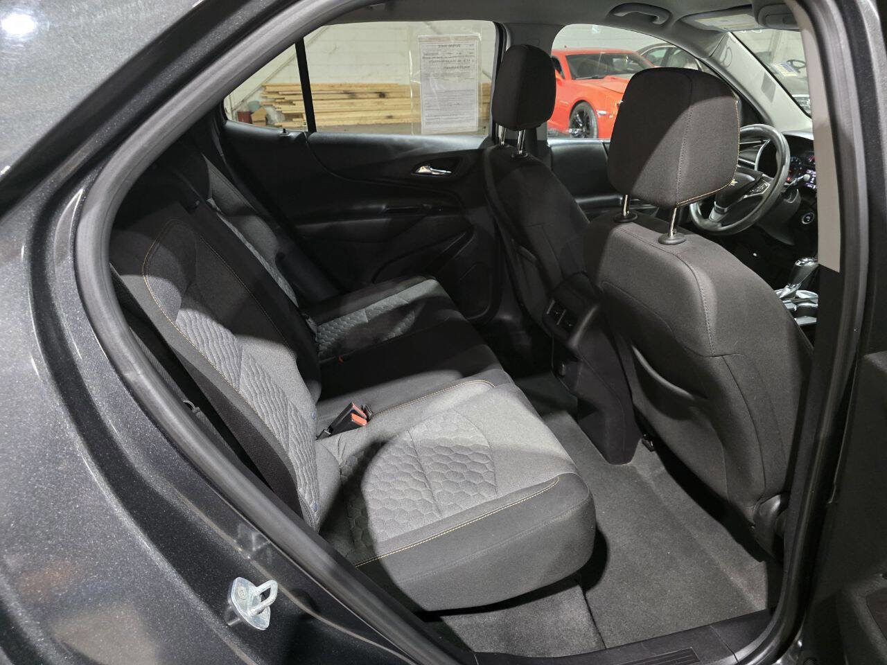 Used 2018 Chevrolet Equinox LT image 30