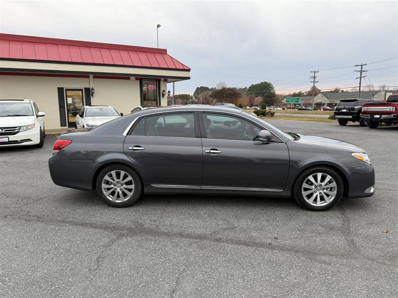 Used 2011 Toyota Avalon Limited FWD image 6