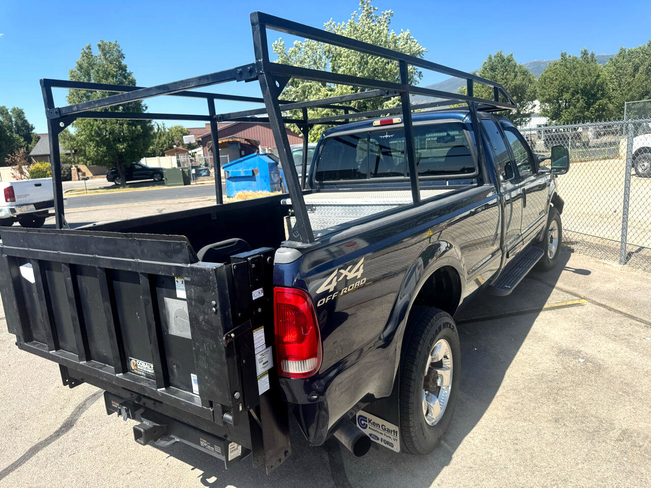 Used 2001 Ford F250 Lariat image 4