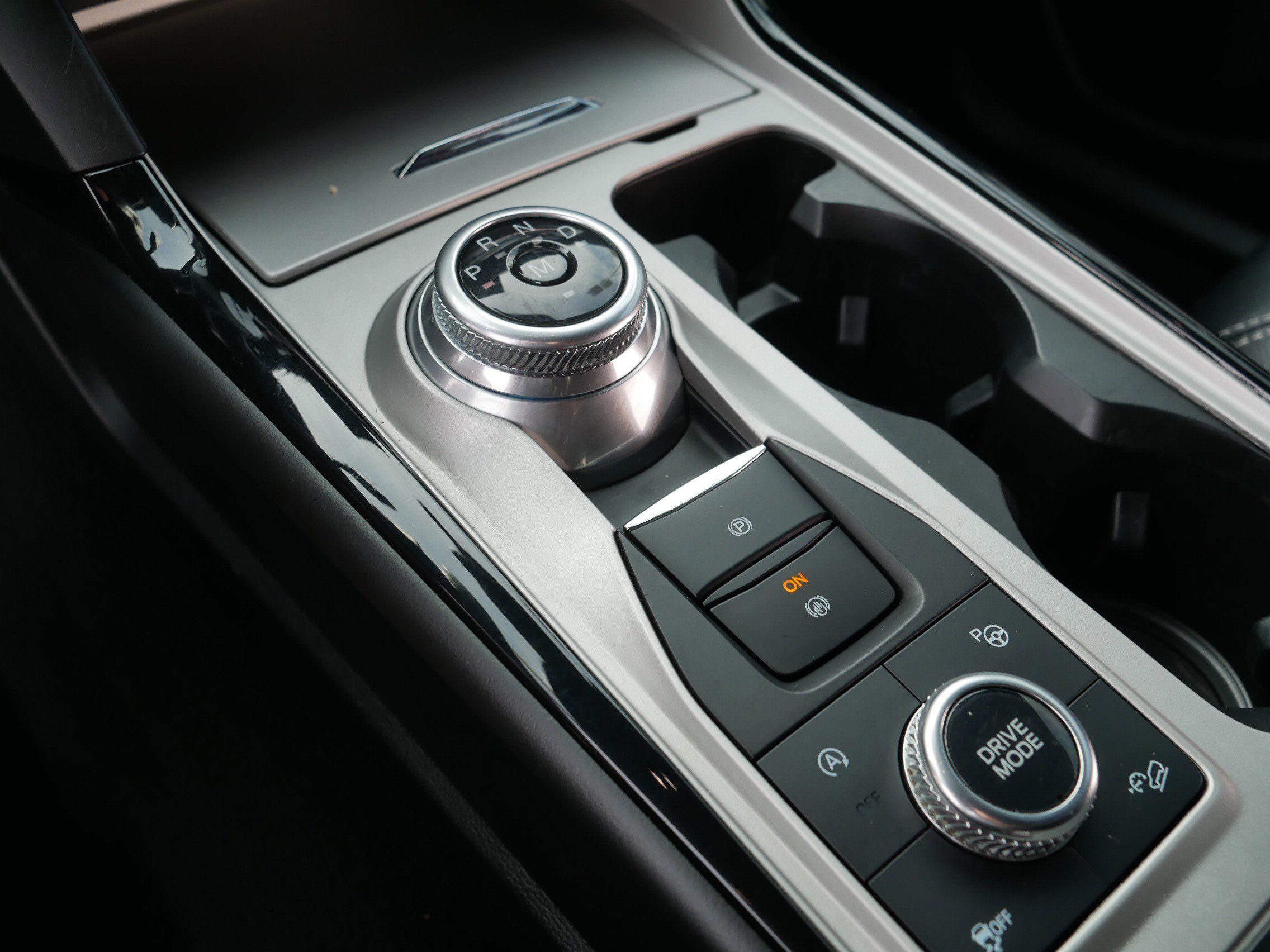 Used 2021 Ford Explorer ST w/ Equipment Group 401A image 24