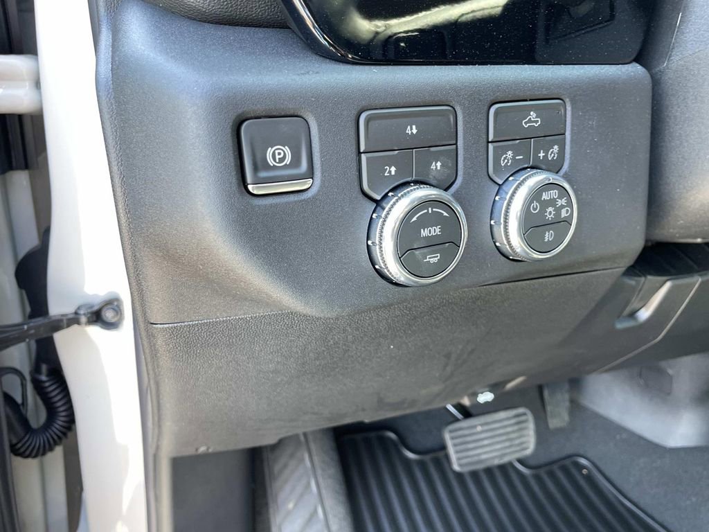 New 2026 GMC Sierra 2500 SLE AWD/4WD image 21