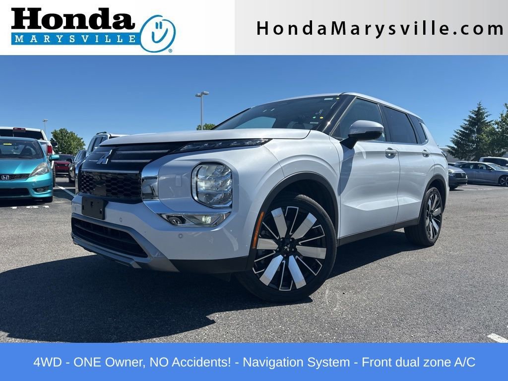 Used 2025 Mitsubishi Outlander AWD image 1