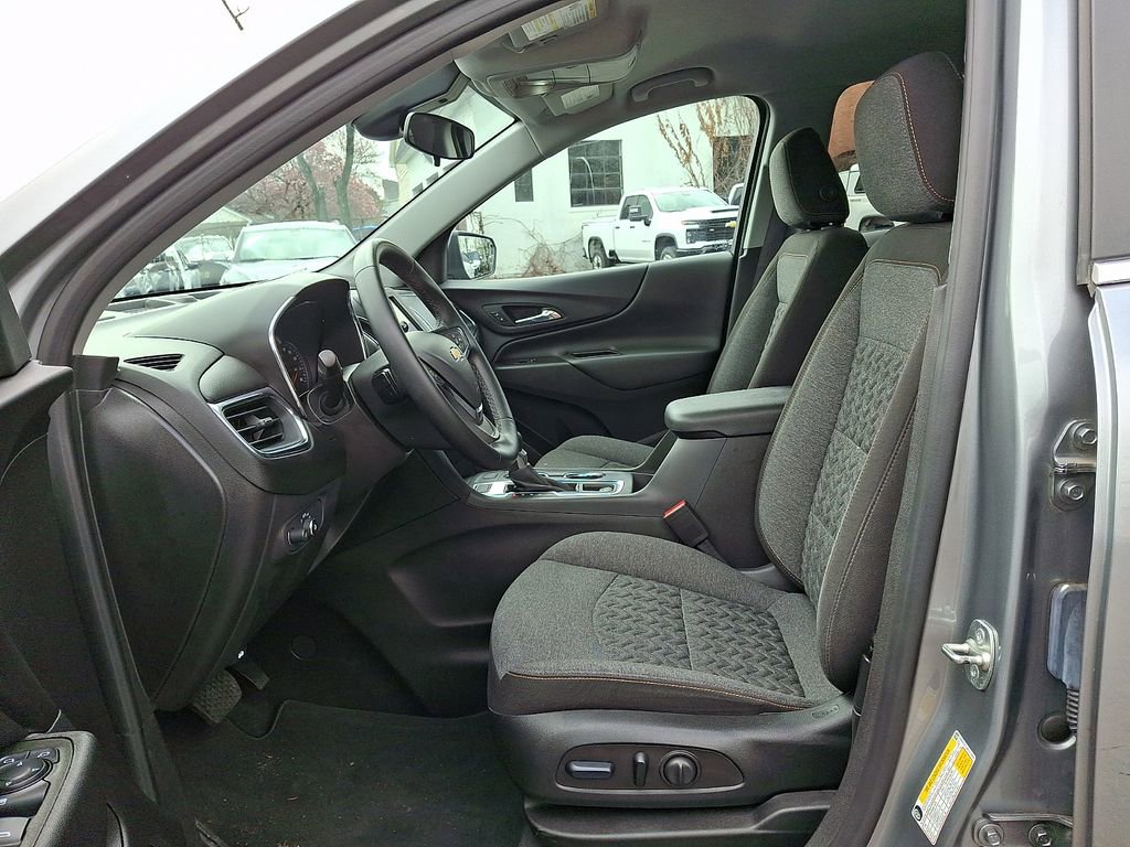 Used 2024 Chevrolet Equinox LT image 14