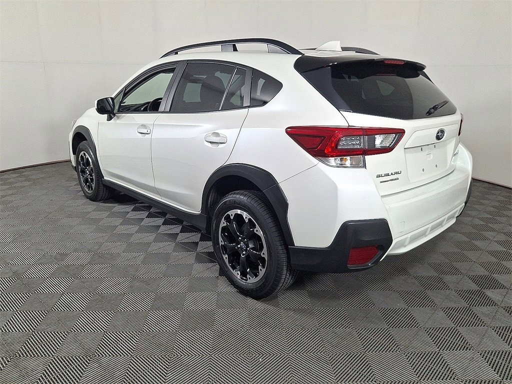 Used 2022 Subaru Crosstrek 2.0i Premium w/ Moonroof Package image 8