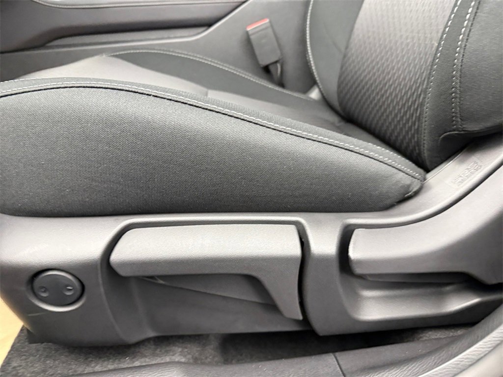 New 2026 Mitsubishi Outlander ES image 13