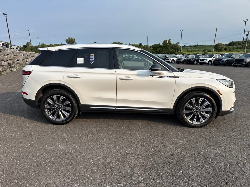 Used 2022 Lincoln Corsair Reserve w/ Elements Package AWD/4WD image 6