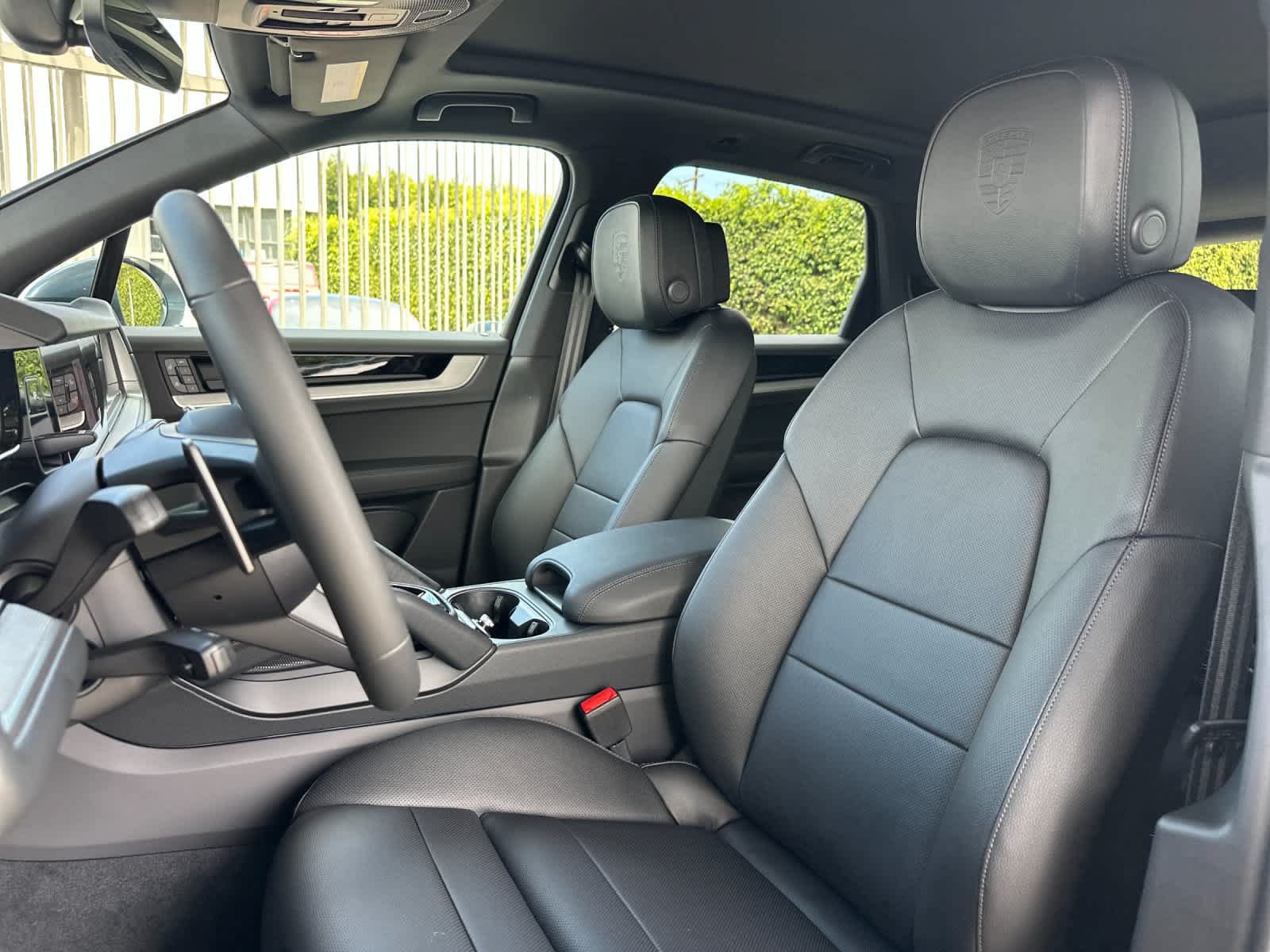 New 2026 Porsche Cayenne AWD/4WD image 5