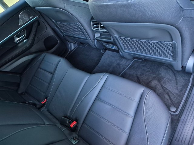 Used 2026 Mercedes-Benz GLE 580 4MATIC image 21