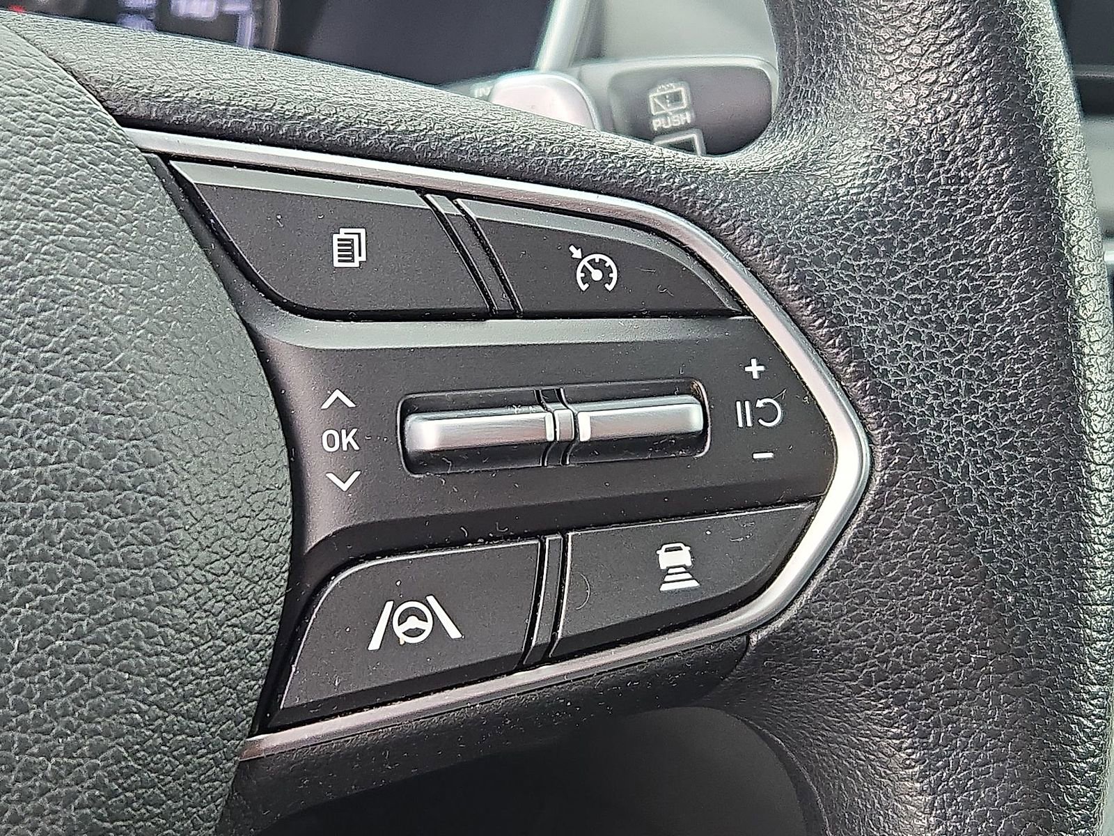 Certified 2022 Hyundai Santa Fe SEL image 24