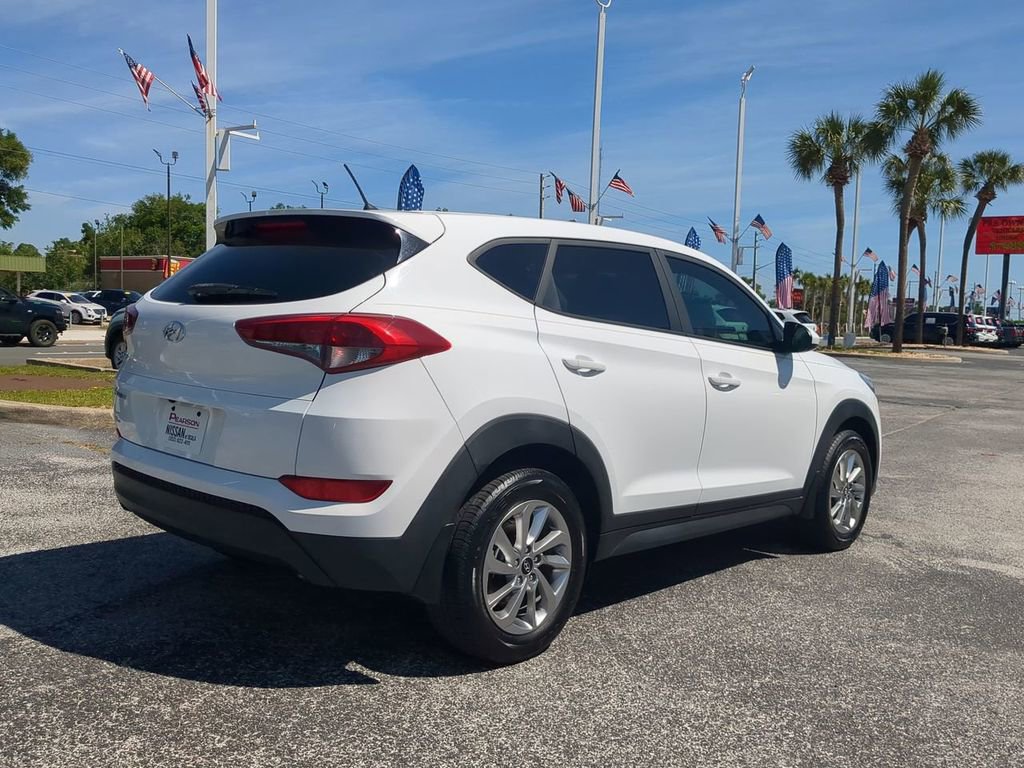Used 2018 Hyundai Tucson SE FWD image 4