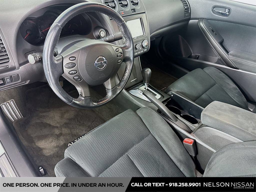 Used 2012 Nissan Altima 2.5 S w/ 2.5S Premium Pkg FWD image 9